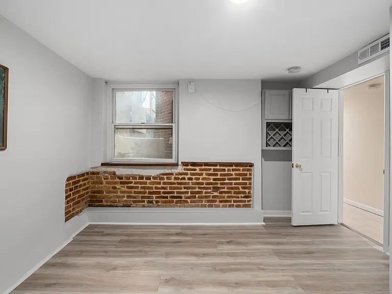 1723 Euclid St NW #1 — Photo 14