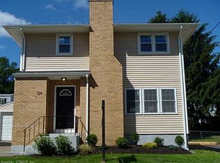 124 Hemlock St, West Haven, CT 06516