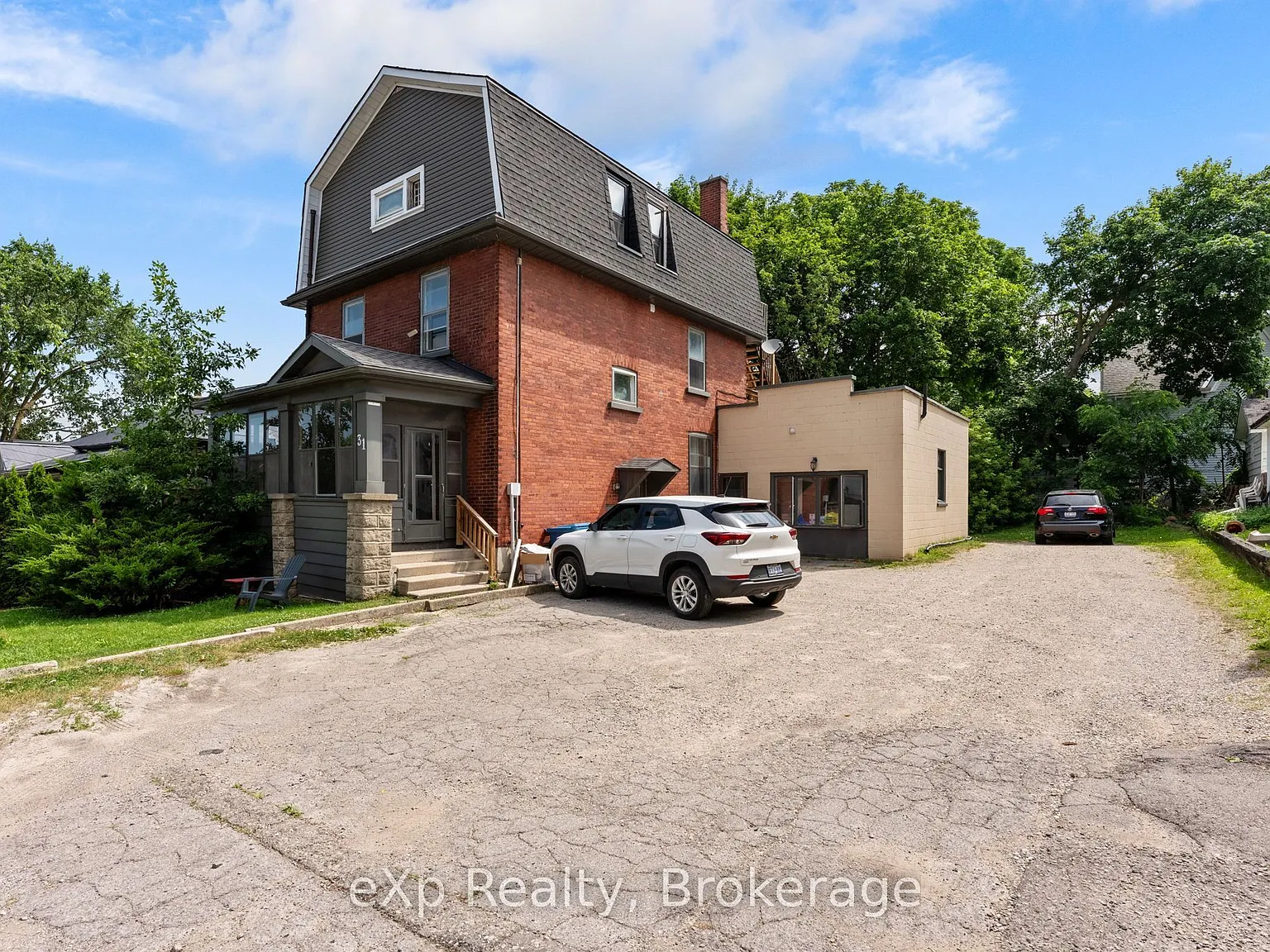 2 bed, $1,800 — Photo 1