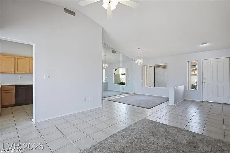 2 bed, 2.0 bath, 1402 sqft, $2,195 — Photo 4