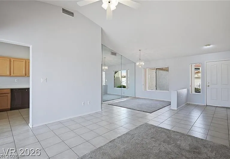 10713 Paradise Point Dr — Photo 4