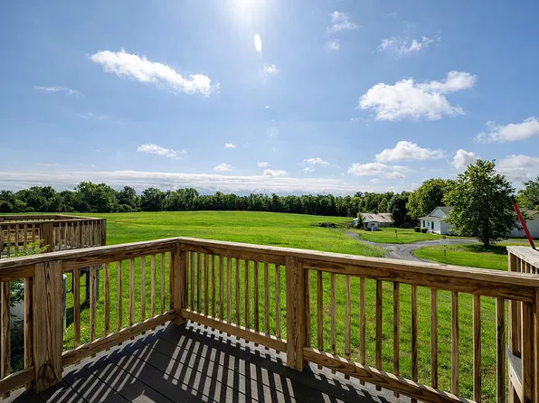 Blue Ridge Luxury Townhomes, 7 Clarkway Dr #104, Verona, VA 24482