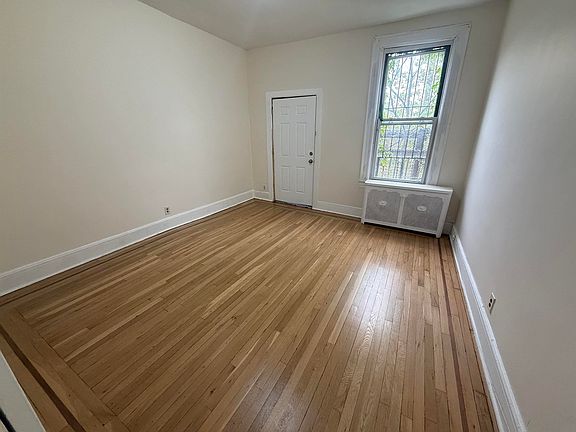 4th image of 486 Central Ave #1