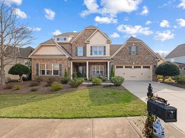 15 Knights Valley Dr, Simpsonville, SC 29681