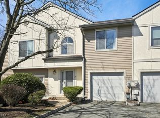 602 Park Pl, Springfield, NJ 07081