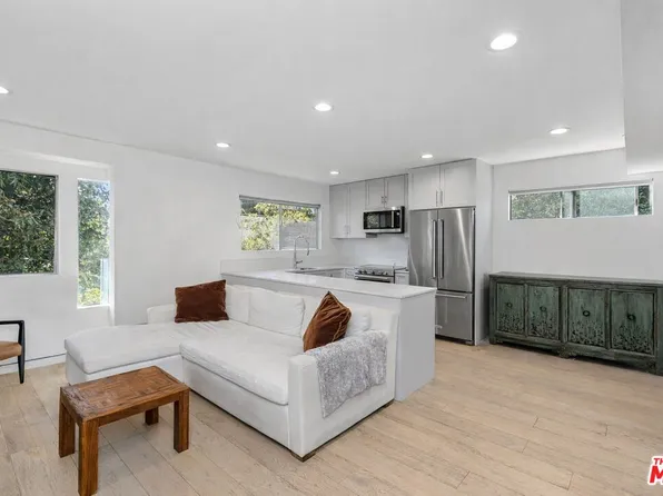 2147 N Beachwood Dr APT 6, Los Angeles, CA 90068