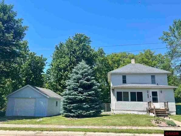 284 N Laurel Ave, Kilkenny, MN 56052