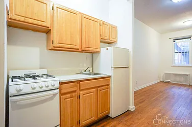 Rented by City Connections Realty