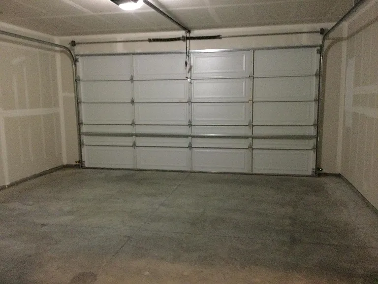 5621 Remington Dr — Photo 3