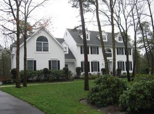 2 Dover Ln, Medford, NJ 08055