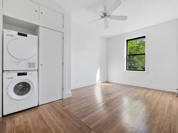 342 West 21st Street 5B image 3 of 5