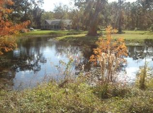 8415 Kings Oak Dr, Damon, TX 77430