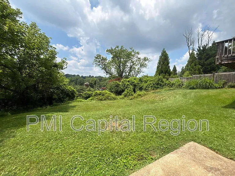 2929 Terrace Dr — Photo 24