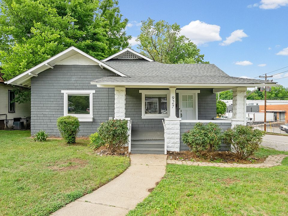 1st image of 927 Crossland Ave