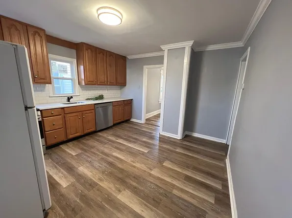 17 Clinton Ave, South River, NJ 08882