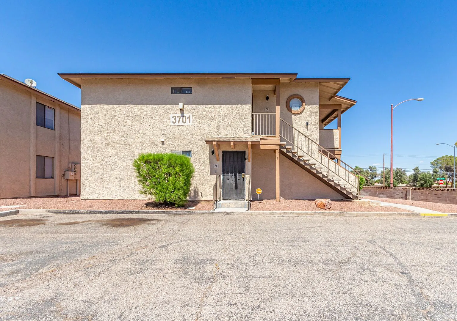 3701 Snorkel Cir — Photo 1