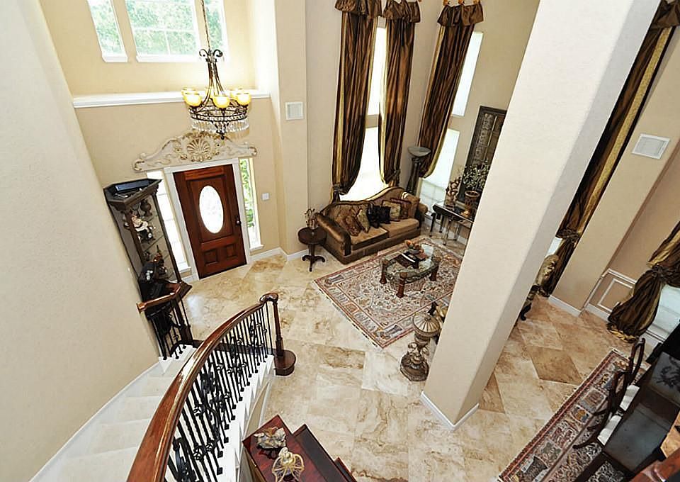 1st image of 6022 Briar Hill Ct