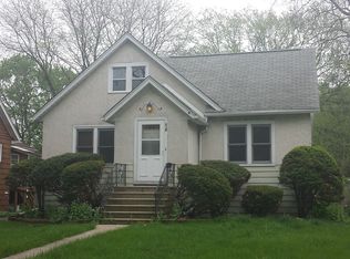 639 S Michigan Ave, Villa Park, IL 60181