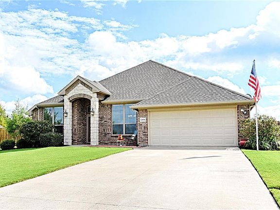 3rd image of 6805 Gamecock Ct