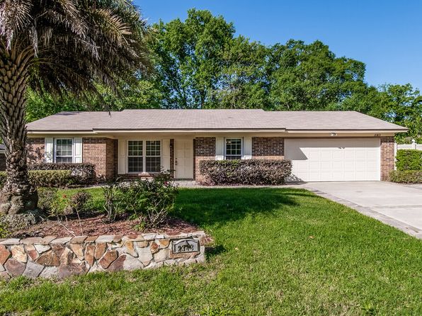 2383 Dundee Ct E