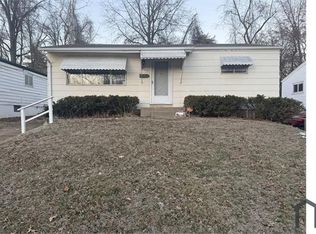 1001 Clearfield Dr, Saint Louis, MO