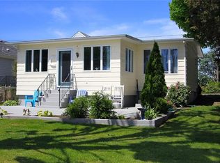 1239 Anthony Rd, Portsmouth, RI 02871