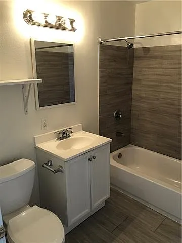 4543 Urquhart St #C — Photo 6