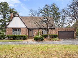 1015 Lowden Rd, Streator, IL 61364