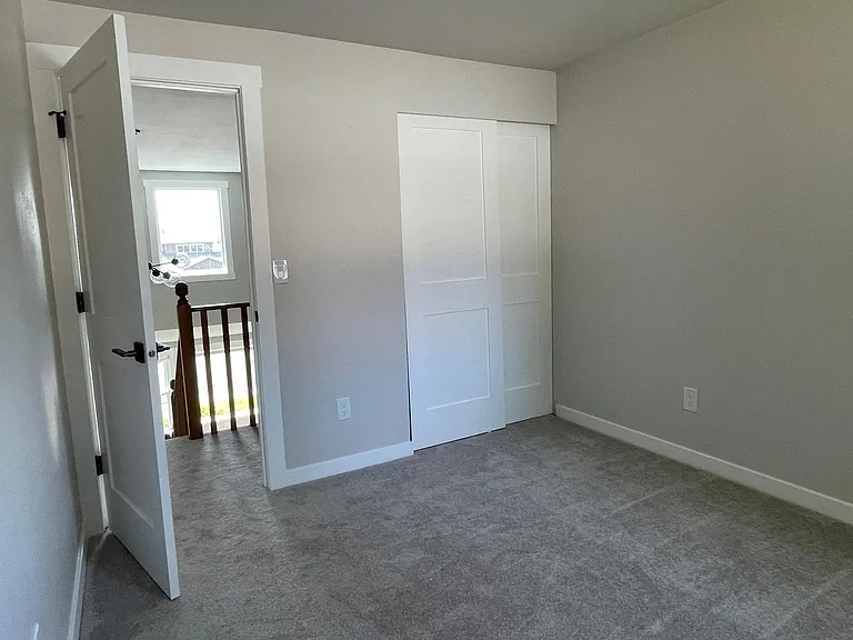11304 SE 215th St — Photo 15