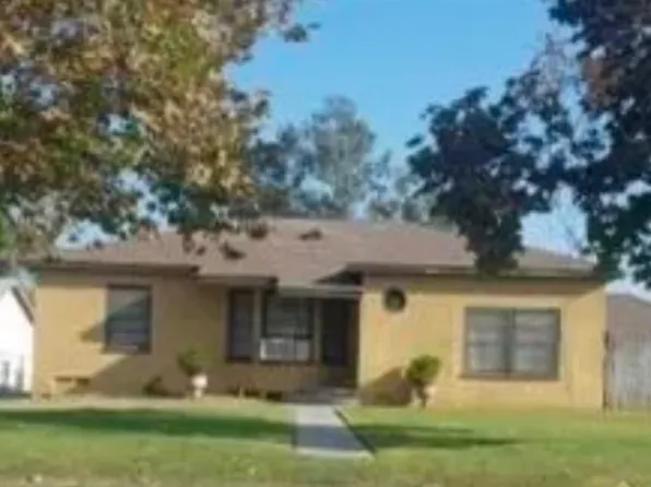 10000 Greenacres Dr, Bakersfield, CA 93312