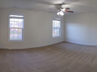 617 Waters Rd, Chesapeake, VA 23322