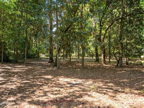 418 Battery Chase, Beaufort, SC 29902