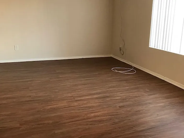 12541 Pacific Ave — Photo 12