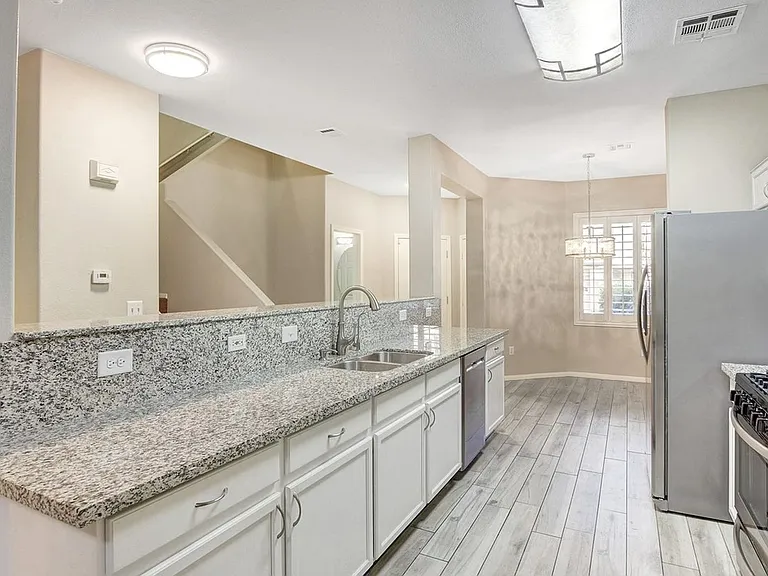 716 Peachy Canyon Cir #103 — Photo 13