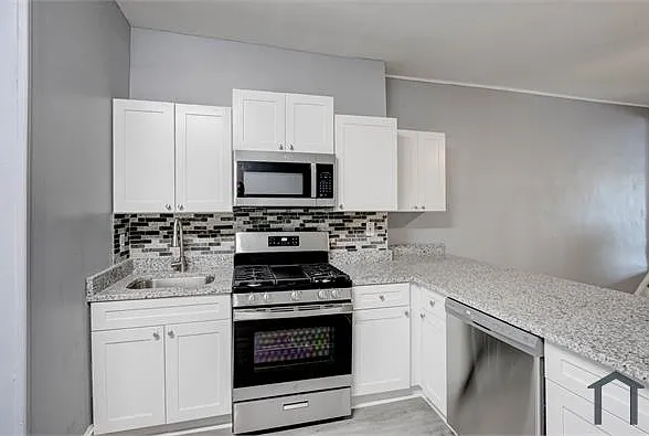 3438 Belair Rd — Photo 23