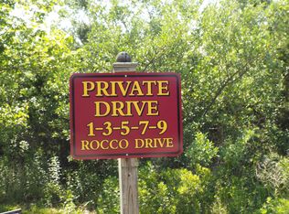 9 Rocco Dr, East Lyme, CT 06333