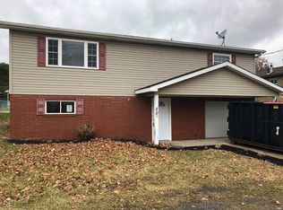 509 Lynn St, Follansbee, WV 26037