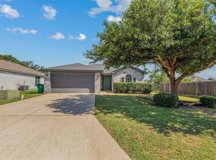 1910 Oaklawn Dr, Taylor, TX 76574