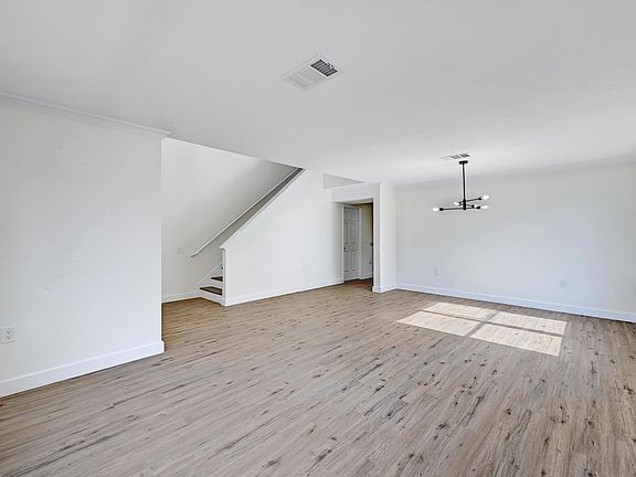 3rd image of 7413L Marble Ridge Dr