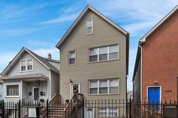 1st image of 2508 W Moffat St #1
