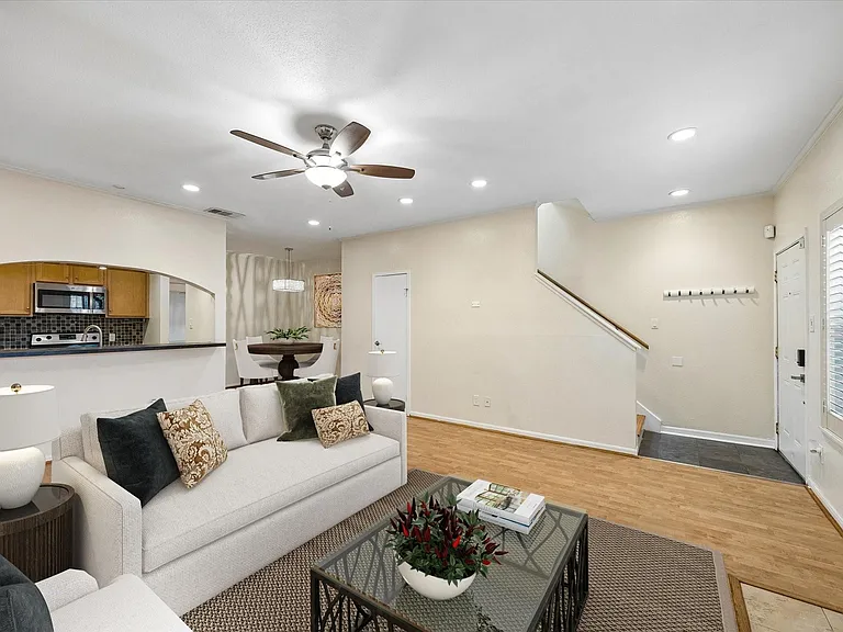 9850 Pagewood Ln #1507 — Photo 6