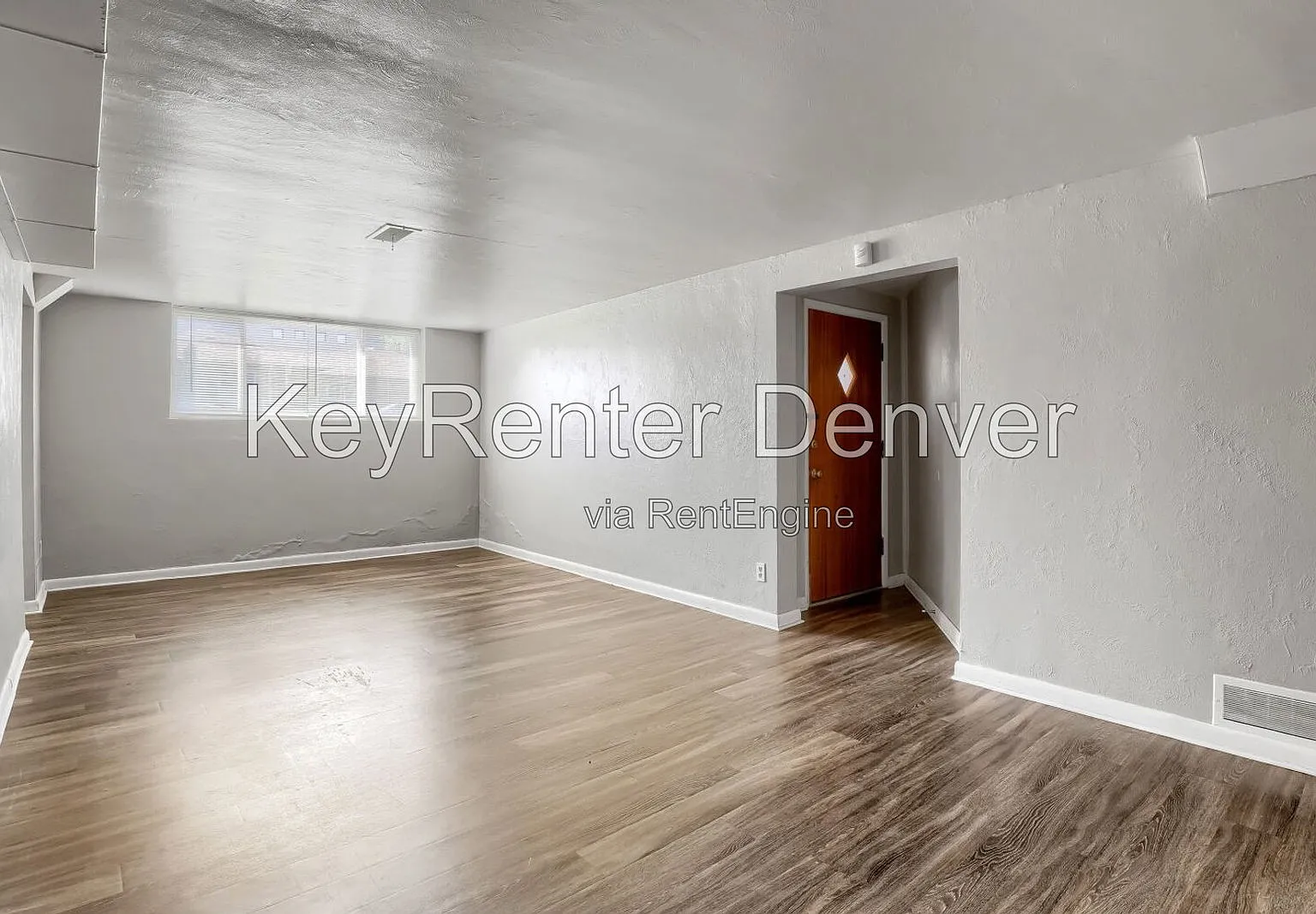 2 bed, 1.0 bath, 950 sqft, $1,500 — Photo 3