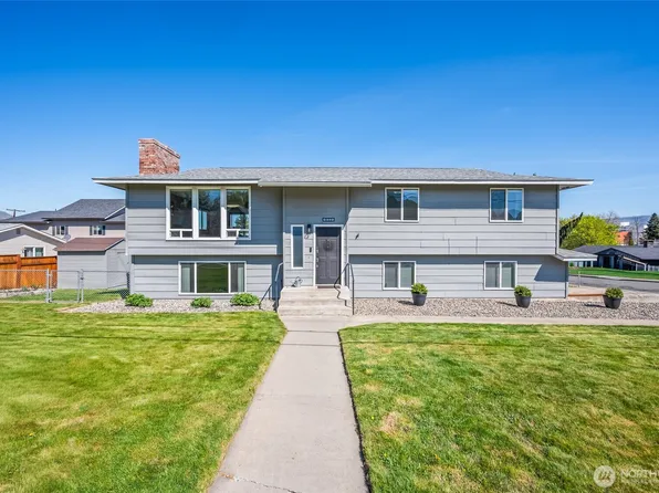 932 CRAWFORD Avenue, Wenatchee, WA 98801