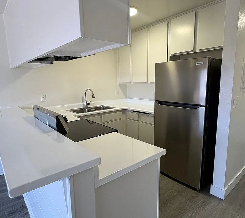 Woodman Apartments