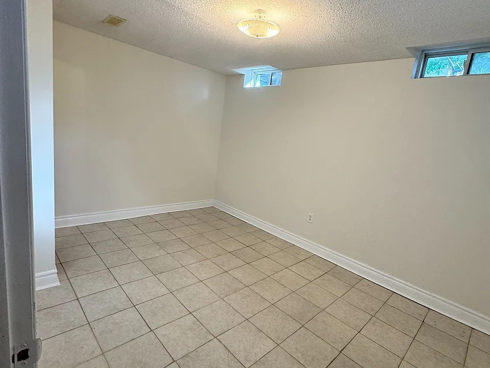5834 Raftsman Cv #BASEMENT
