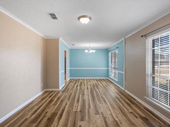 5th image of 4401 Sherman Dr