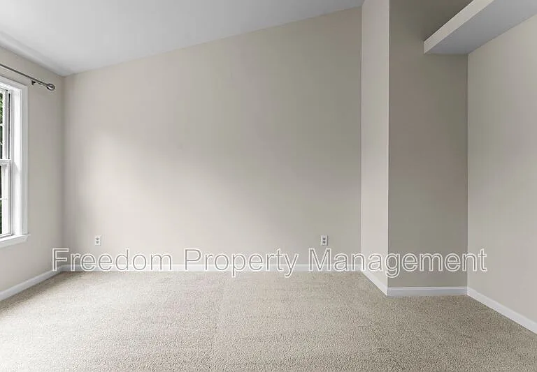 8644 Sanderling Dr — Photo 42