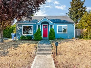 10249 35th Ave SW, Seattle, WA 98146