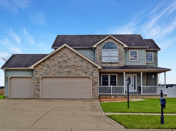 2106 Arrow Leaf Ln, Valparaiso, IN 46383