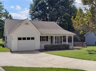 4821 Farmview Dr, Monroe, NC 28110